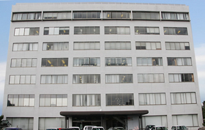 松江商工会議所ビル　弁護士会は7階にあります。